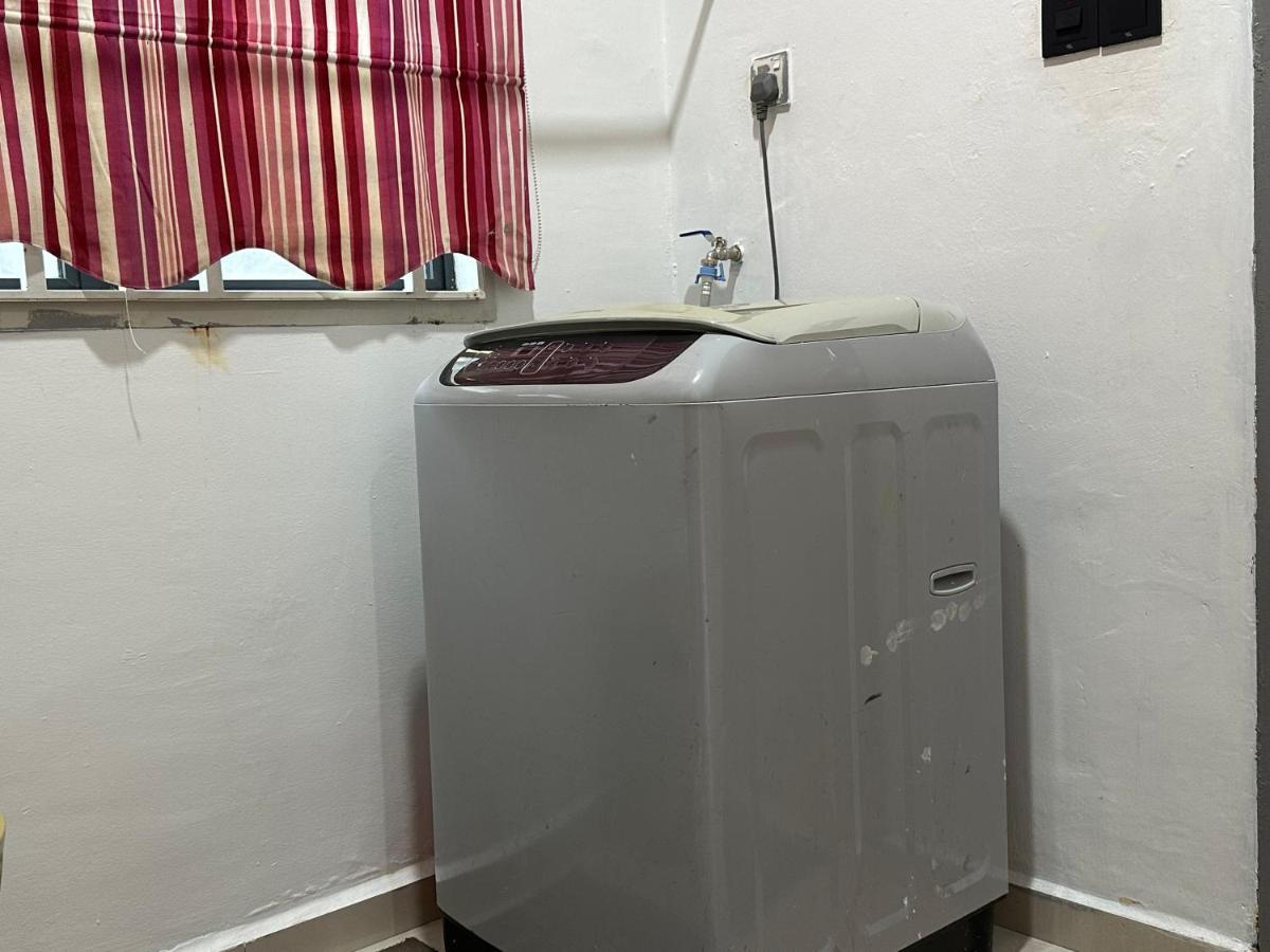 Bandar Melaka Family Bungalow Private Pool Bbq Wifi Netflix المظهر الخارجي الصورة